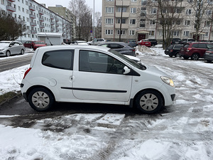 Renault Twingo 2009 (3 фото из 6)