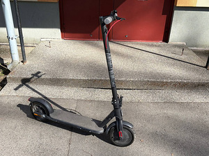 Müüa elektritõukeratas Xiaomi Electric Scooter 4 (2 foto / 3)
