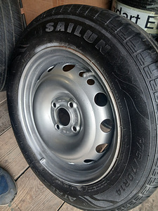 Müün 4 ratast R14 (7 foto / 8)