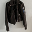 Чёрная кожаная куртка, размер s (фото #1)