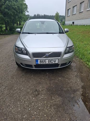 Volvo v50
