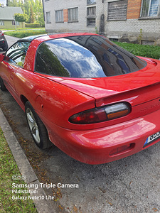 Chevrolet camaro. (1 foto / 8)