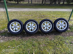 M: 18 Volvo XC90 valuveljed naelrehvidega (1 foto / 6)