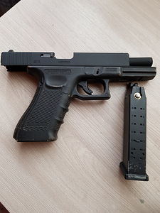 Glock 4 gen Green gas (1 foto / 2)