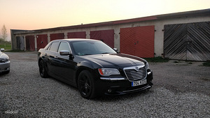 Lancia Thema (2 foto / 10)