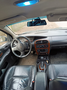 Chrysler neon(обмен) (5 фото из 11)