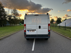 Peugeot Boxer 2007a. (6 foto / 14)