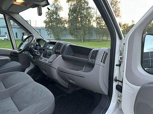 Peugeot Boxer 2007a. (8 foto / 14)