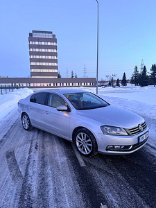 Volkswagen Passat B7 2011a. 1,8tsi 118kw (3 foto / 15)