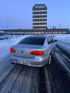 Volkswagen Passat B7 2011a. 1,8tsi 118kw (5 foto / 15)