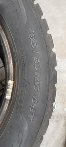 NAASTREHVID 195/60R15 (1 foto / 3)
