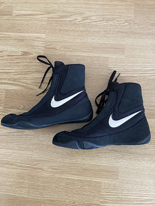Боксерки NIKE(8) (2 фото из 3)