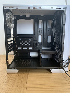 Kere Aerocool Cylon mini (4 foto / 10)