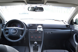 Müüa Audi A4 2001 sedaan (5 foto / 8)
