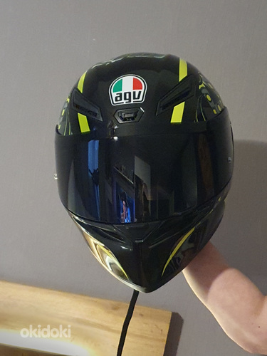 Шлем AGV (фото #2)