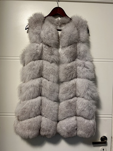 Vest (2 foto / 2)