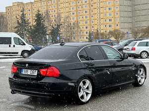 БМВ 320д 120кВт (3 фото из 12)