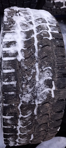 225/70 / R15c talve (2 foto / 5)