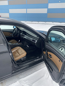 BMW 530xd 173kw (13 foto / 14)