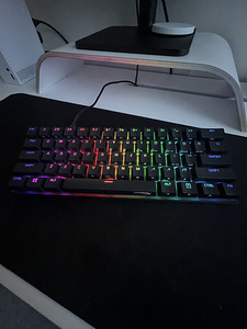 Hyperx alloy 60 klaviatuur