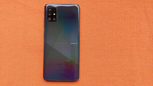 SAMSUNG GALAXY A51 128 GB PRISM CRUSH BLACK (2 foto / 2)