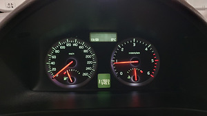 Продам Volvo S40 2.0 2005 (10 фото из 10)