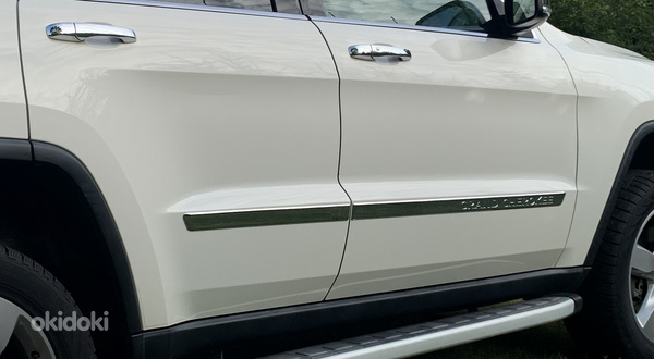 Jeep Grand cherokee ukseliistud