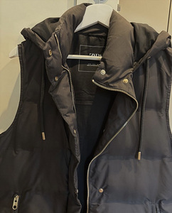 Жилет Zara (3 фото из 5)