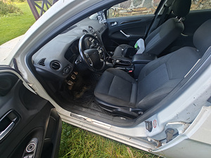 Müüa Ford Mondeo 2.0 103kw diisel (5 foto / 7)
