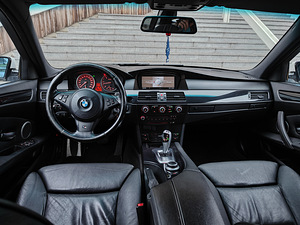 BMW 525d 173kw (9 foto / 14)