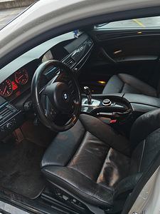 BMW 525d 173kw (10 foto / 14)