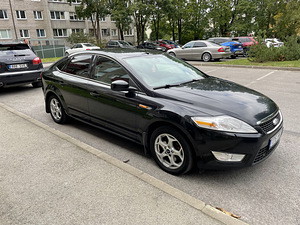 Ford mondeo 2.0 diiesel 85kw 2010a (5 foto / 12)