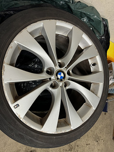 Veljed BMW-le (2 foto / 3)