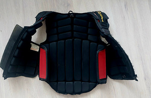 Vest ratsutamiseks 7-9 a. (2 foto / 4)