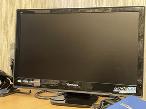 VIEWSONIC monitor (4 foto / 4)