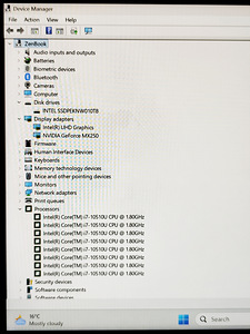 Asus ZenBook 14” i7-10510U, 16GB, 1TB SSD, GeForce MX 250 (3 foto / 3)