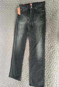 Uued BOSS teksad originaal, suurus( suurus 29) pikkus 34 (3 foto / 4)