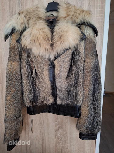 Зимняя меховая куртка (фото #1)