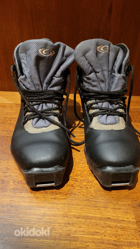 Лыжные ботинки Salomon № 38 SNS (фото #1)