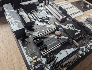 MSI Krait Gaming Z270 Intel LGA 1151 ATX DDR 4 emaplaat (3 foto / 10)