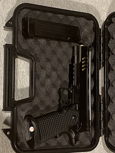 Airsoft Püstol Blowback (1 foto / 7)