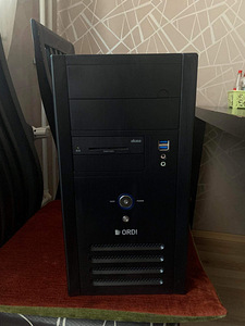 Игровой компьютер (4 фото из 5)