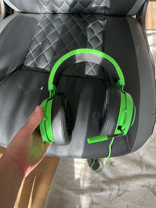 PS4+3 джостика + наушники Razer Kraken (2 фото из 3)