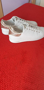 Обувь Guess, Lakoste (6 фото из 8)