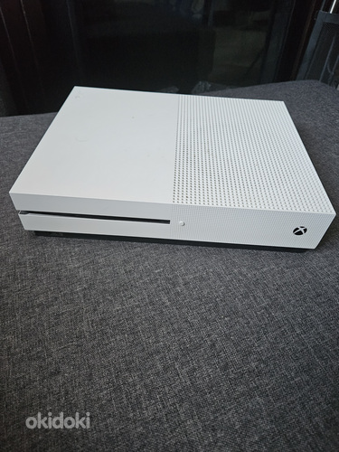 Xbox One S (foto #1)