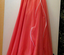 Pallikleidiga punane kleit, 9–11-aastase tüdruku jaoks