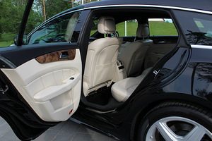 Mercedes-Benz CLS 350 AMG Shooting Brake 2014 (9 foto / 15)