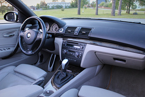 BMW 135 M-Pakett 3.0 N54 225kW (12 foto / 15)