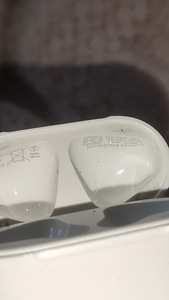 Apple Airpods 2 originaalid (2 foto / 5)