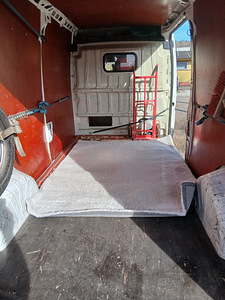 Transporditeenused, kolimised, laadijad, utiliseerimine ilma (7 foto / 8)